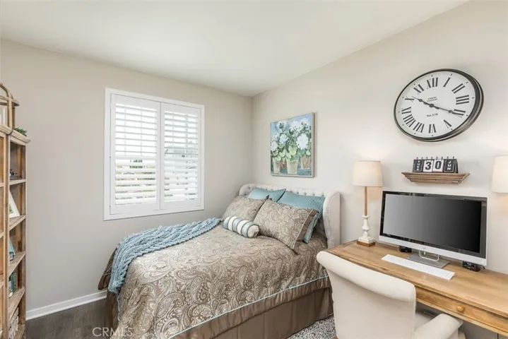31454 Darlington Oak Drive, Winchester, California 92596
