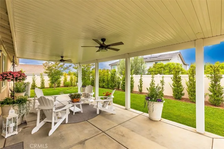 31454 Darlington Oak Drive, Winchester, California 92596