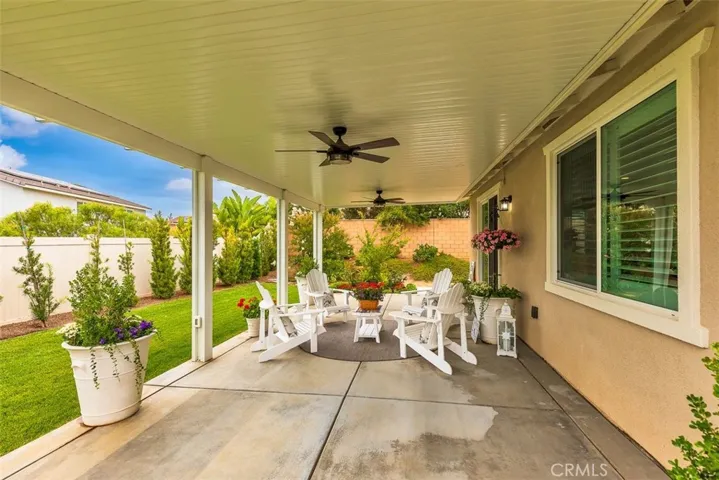 31454 Darlington Oak Drive, Winchester, California 92596