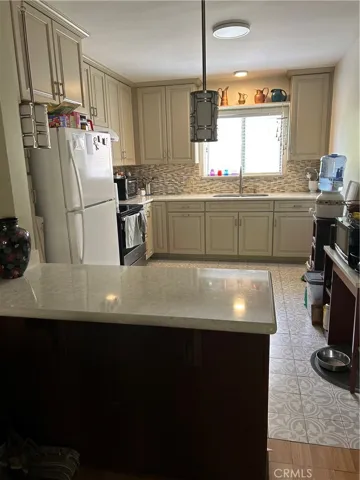 1459 Stanley, Glendale, California 91206