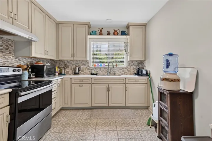 1459 Stanley, Glendale, California 91206