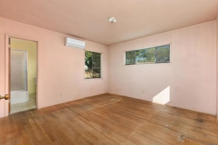 2439 Patterson Rd, Escondido, California 92027
