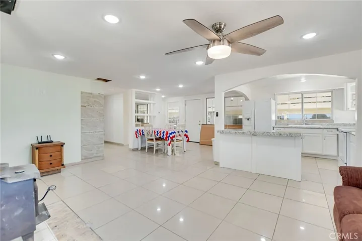 4304 Buckthorne Street, Phelan, California 92371