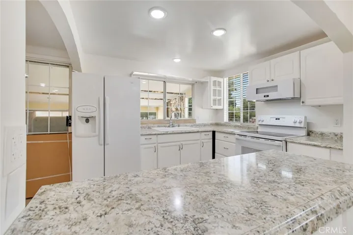 4304 Buckthorne Street, Phelan, California 92371