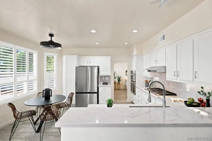 2353 Bay Hill Rd, Chula Vista, California 91915