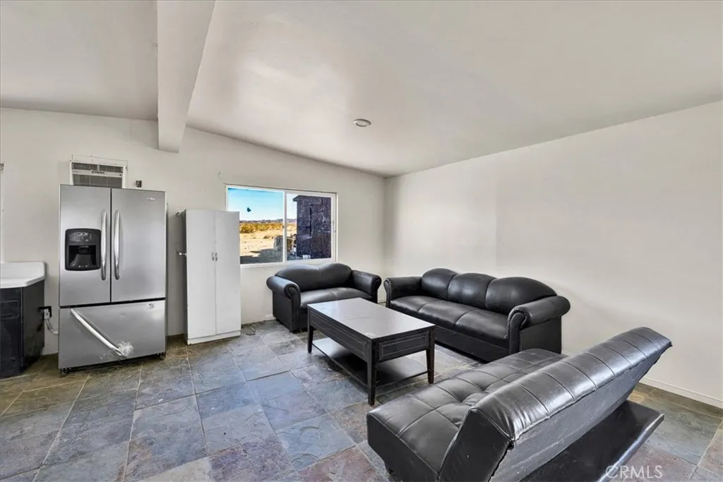 87101 29 Palms, 29 Palms, California 92277 — photo 5