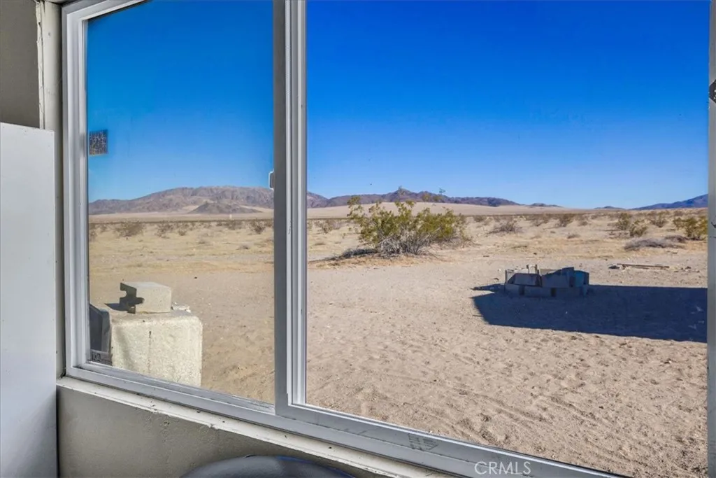 87101 29 Palms, 29 Palms, California 92277 — photo 4