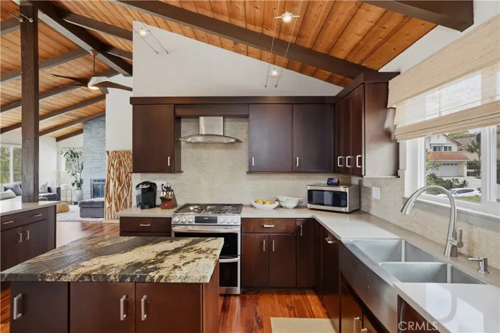 2845 Cazadero, Carlsbad, California 92009