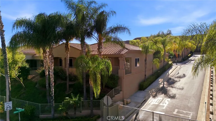 5640 Queen Palms, Riverside, California 92506