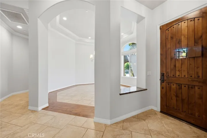 5640 Queen Palms, Riverside, California 92506