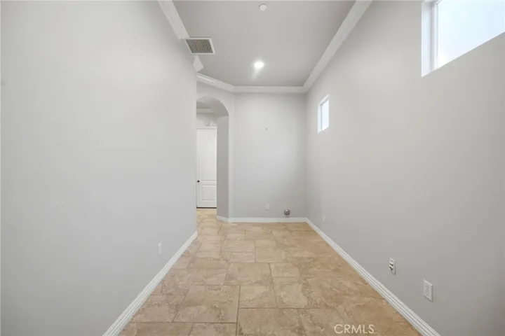 5640 Queen Palms, Riverside, California 92506