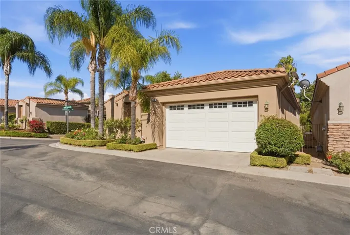 5640 Queen Palms, Riverside, California 92506