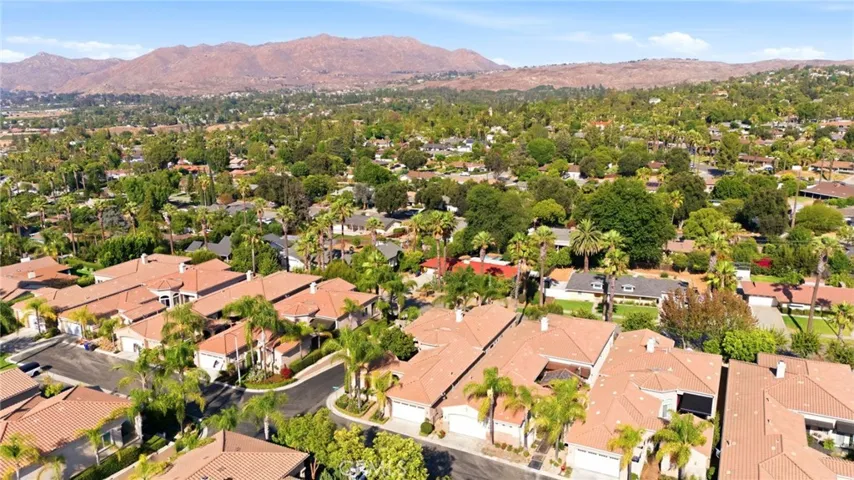 5640 Queen Palms, Riverside, California 92506