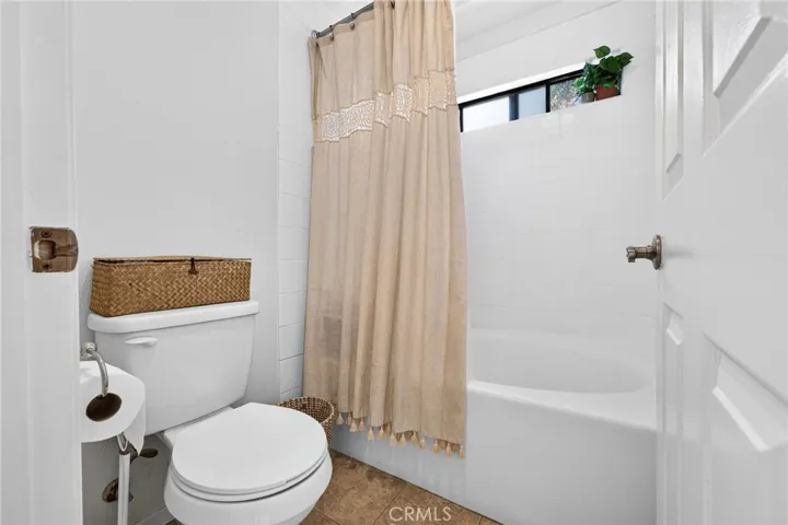 1754 Stratford, Redlands, California 92374
