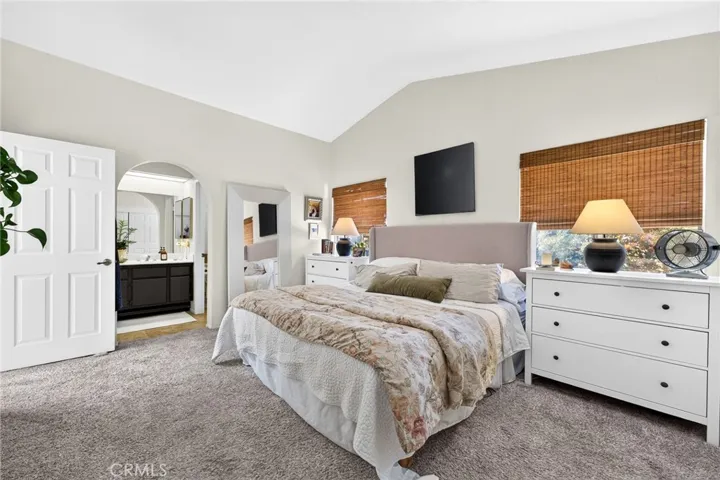 1754 Stratford, Redlands, California 92374