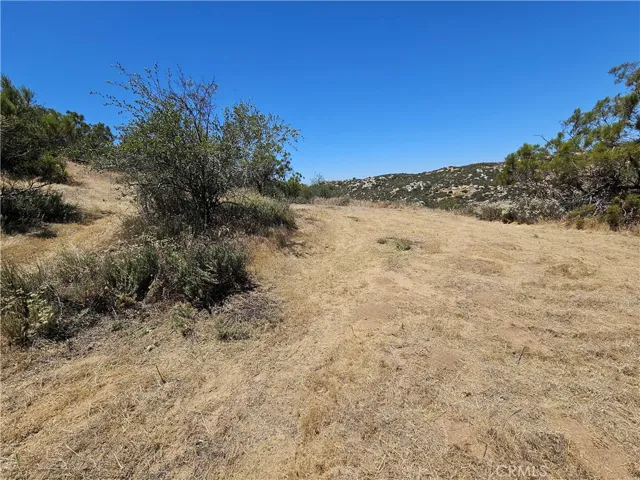 48805 Leaning Rock Court, Aguanga, California 92536