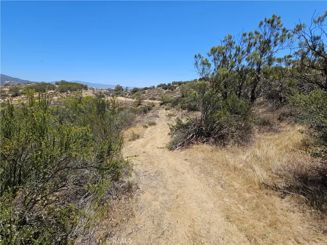 48805 Leaning Rock Court, Aguanga, California 92536