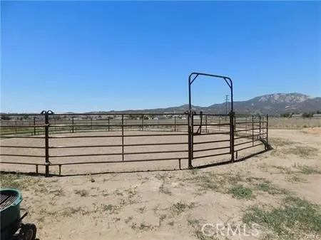 48805 Leaning Rock Court, Aguanga, California 92536