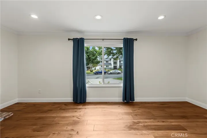 1096 Canyon View Drive, La Verne, California 91750