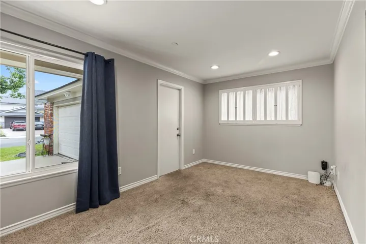 1096 Canyon View Drive, La Verne, California 91750