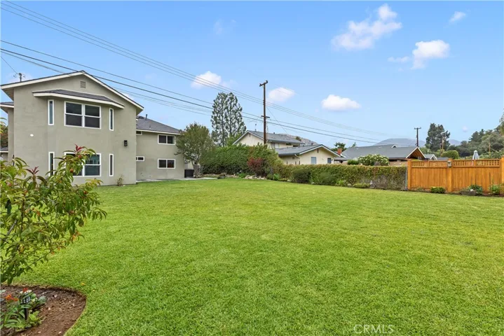 1096 Canyon View Drive, La Verne, California 91750