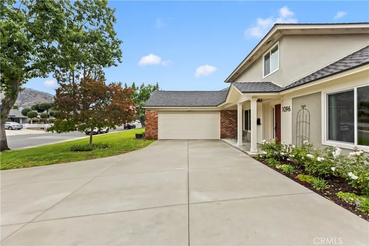 1096 Canyon View Drive, La Verne, California 91750