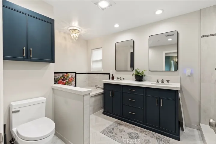 1096 Canyon View Drive, La Verne, California 91750