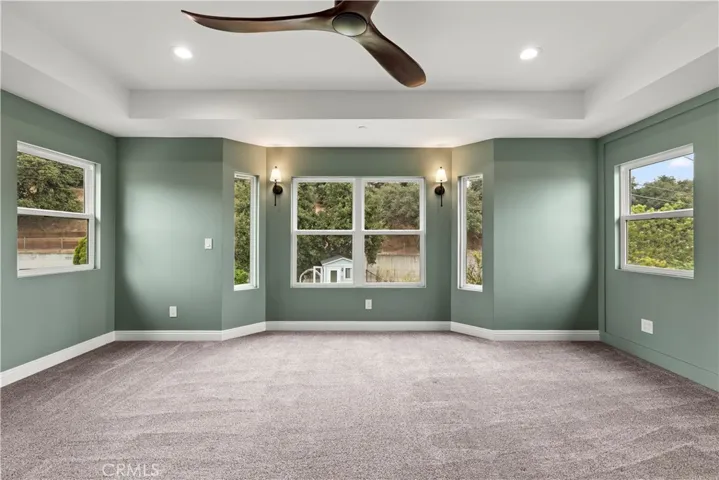 1096 Canyon View Drive, La Verne, California 91750