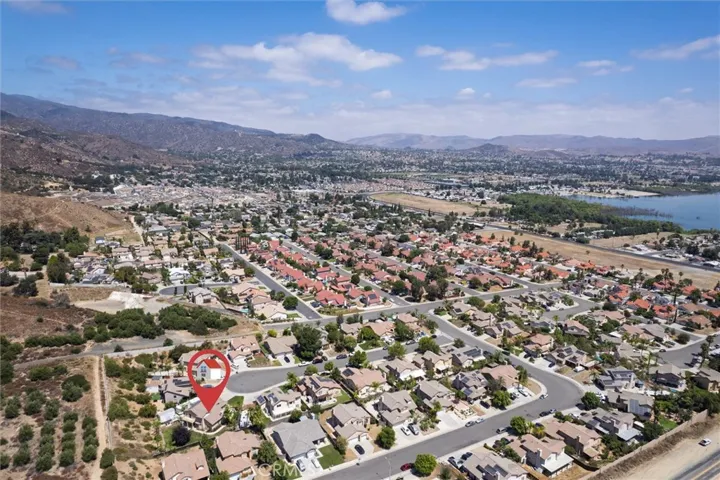 33480 Megan Court, Lake Elsinore, California 92530
