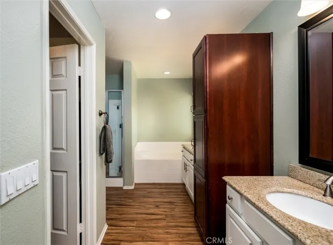 33480 Megan Court, Lake Elsinore, California 92530