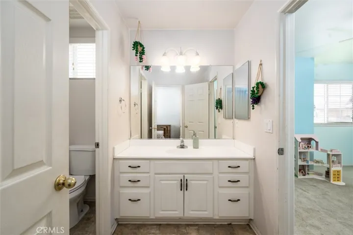 33480 Megan Court, Lake Elsinore, California 92530
