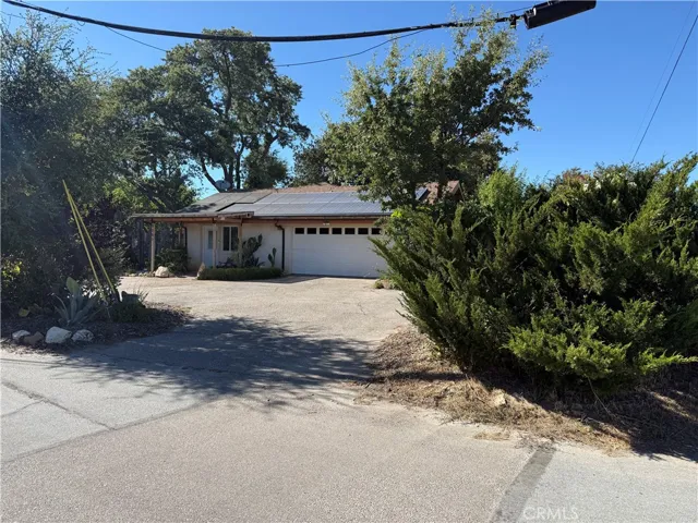 9265 Linden Avenue, Atascadero, California 93422