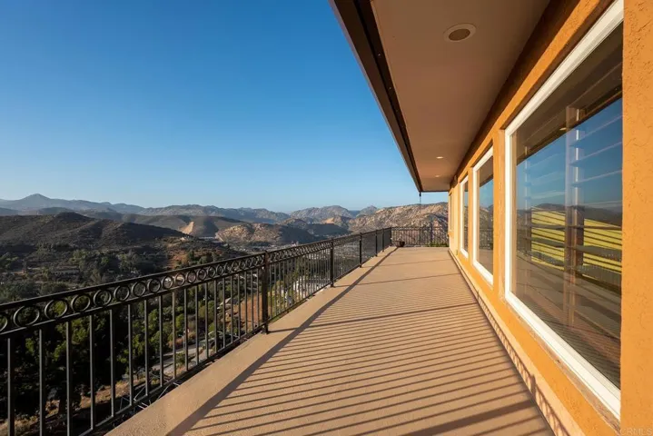 11687 Valle Vista Rd, Lakeside, California 92040