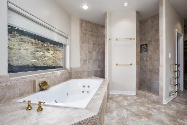 11687 Valle Vista Rd, Lakeside, California 92040