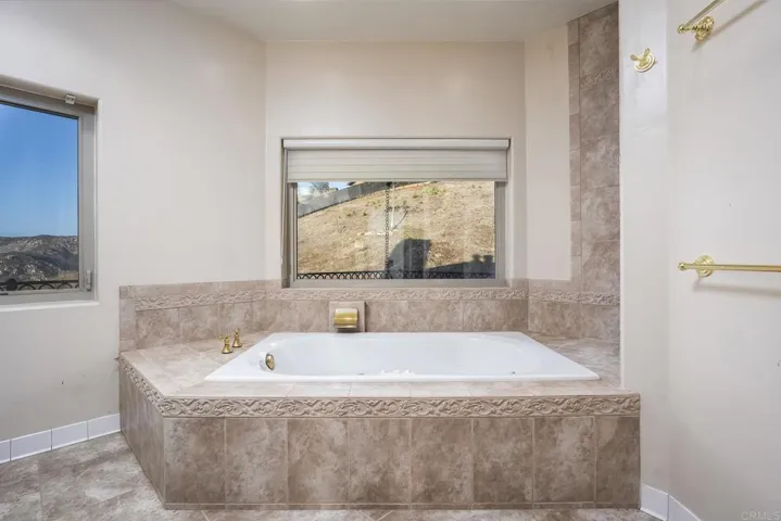 11687 Valle Vista Rd, Lakeside, California 92040