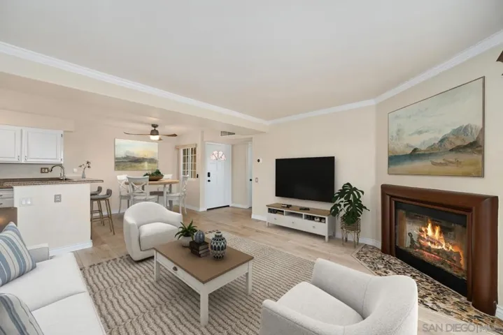 https://zimg.paragon.ice.com/ParagonImages/Property/PA/SDMLS/-528754/7/533/400/36f56bb0475f7d9c54c62794697786c1/3/3b330be3466bd403e752a21e8821a98d/-528754-9c3006fe-c07b-4526-9601-75135f8377bd.JPG