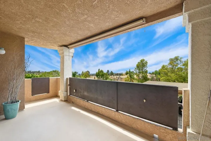 3101 Sirena Vista 129, Carlsbad, California 92009