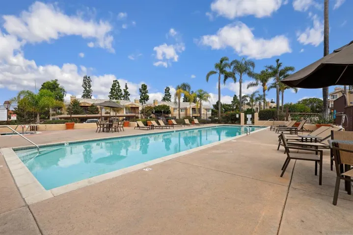 3101 Sirena Vista 129, Carlsbad, California 92009