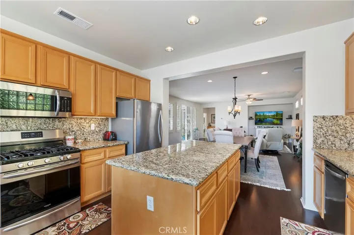 117 Paint Creek, Beaumont, California 92223