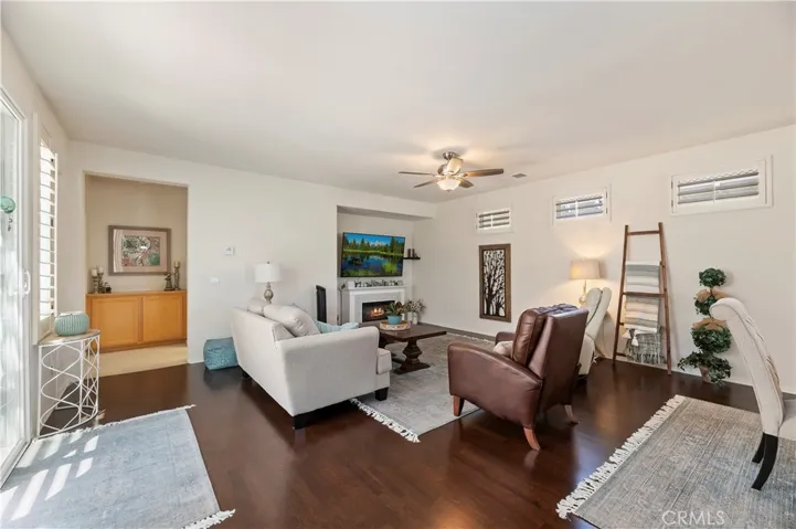 117 Paint Creek, Beaumont, California 92223