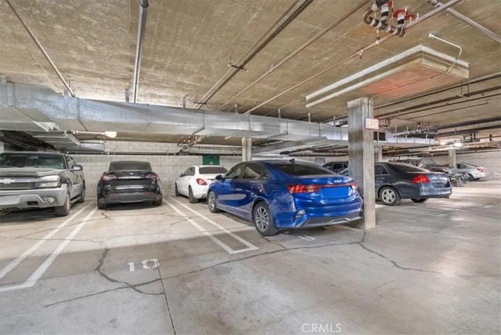 17809 Halsted 117, Northridge, California 91325