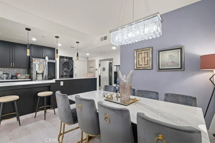17809 Halsted 117, Northridge, California 91325