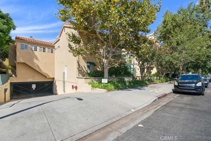 17809 Halsted 117, Northridge, California 91325