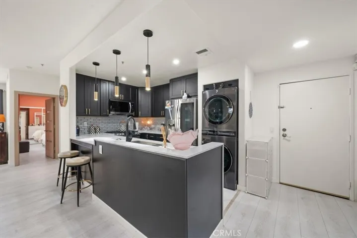 17809 Halsted 117, Northridge, California 91325