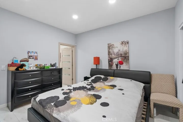 17809 Halsted 117, Northridge, California 91325