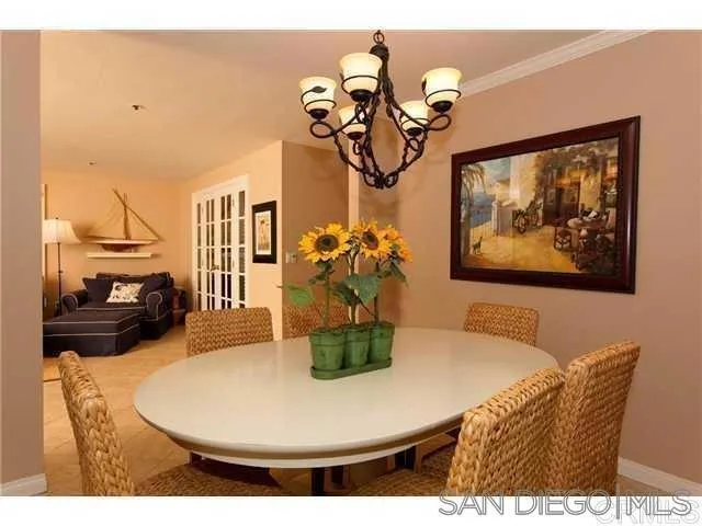 2130 Vallecitos 144, La Jolla, California 92037