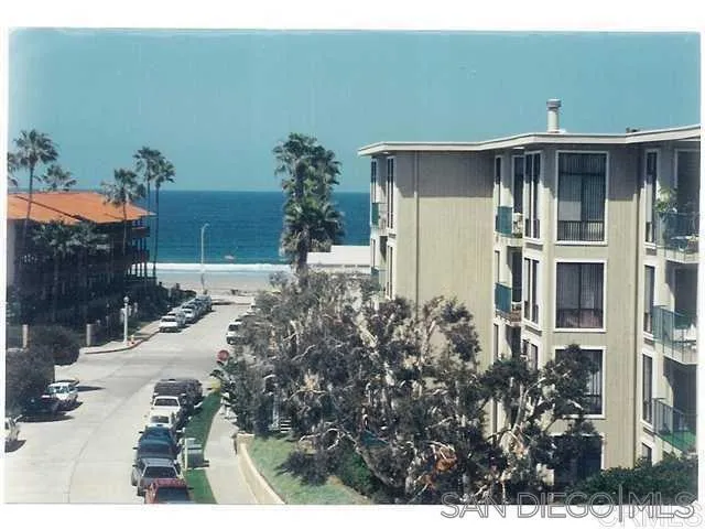 2130 Vallecitos 144, La Jolla, California 92037