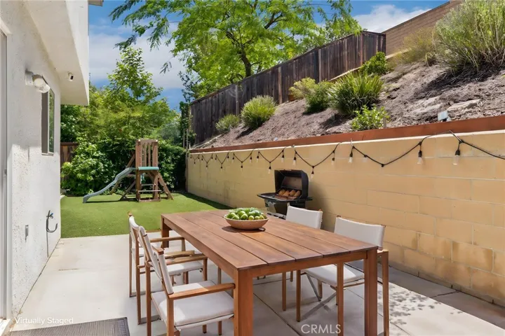 40456 Windsor, Temecula, California 92591