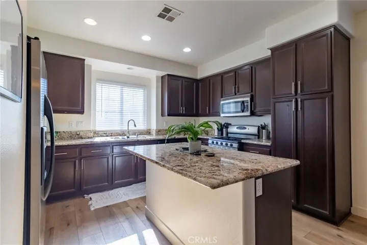 22331 Blue Lupine, Grand Terrace, California 92313