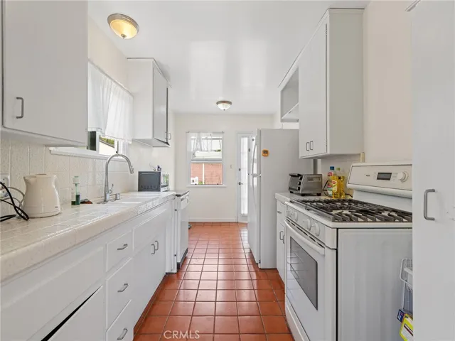 5525 Cathann Street, Torrance, California 90503